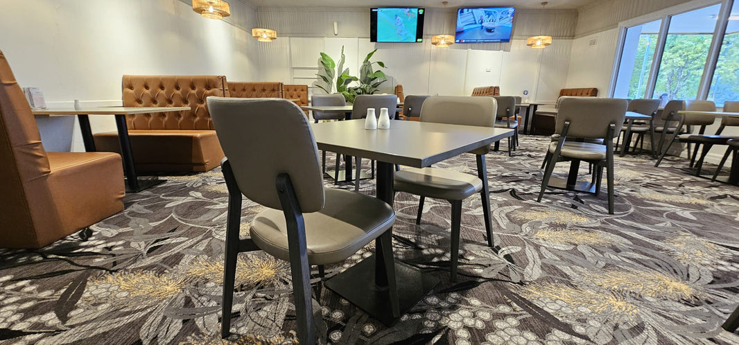 Australian Hotel