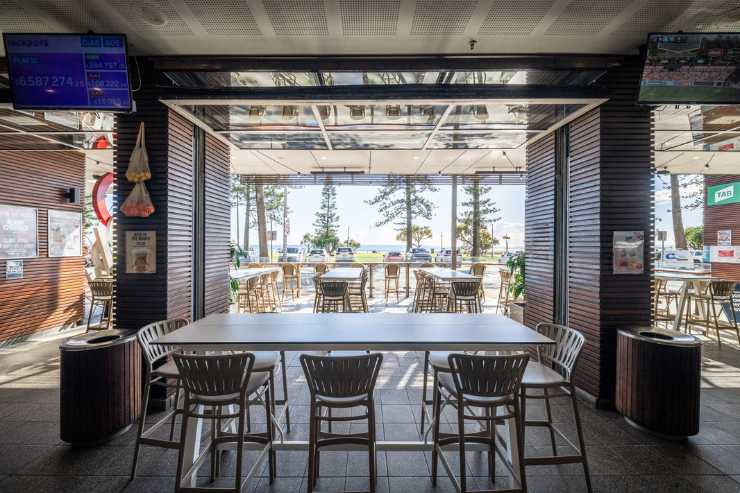 The Coolangatta Hotel