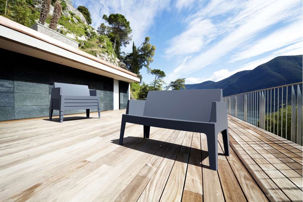 Nextrend Outdoor Seating – tagged