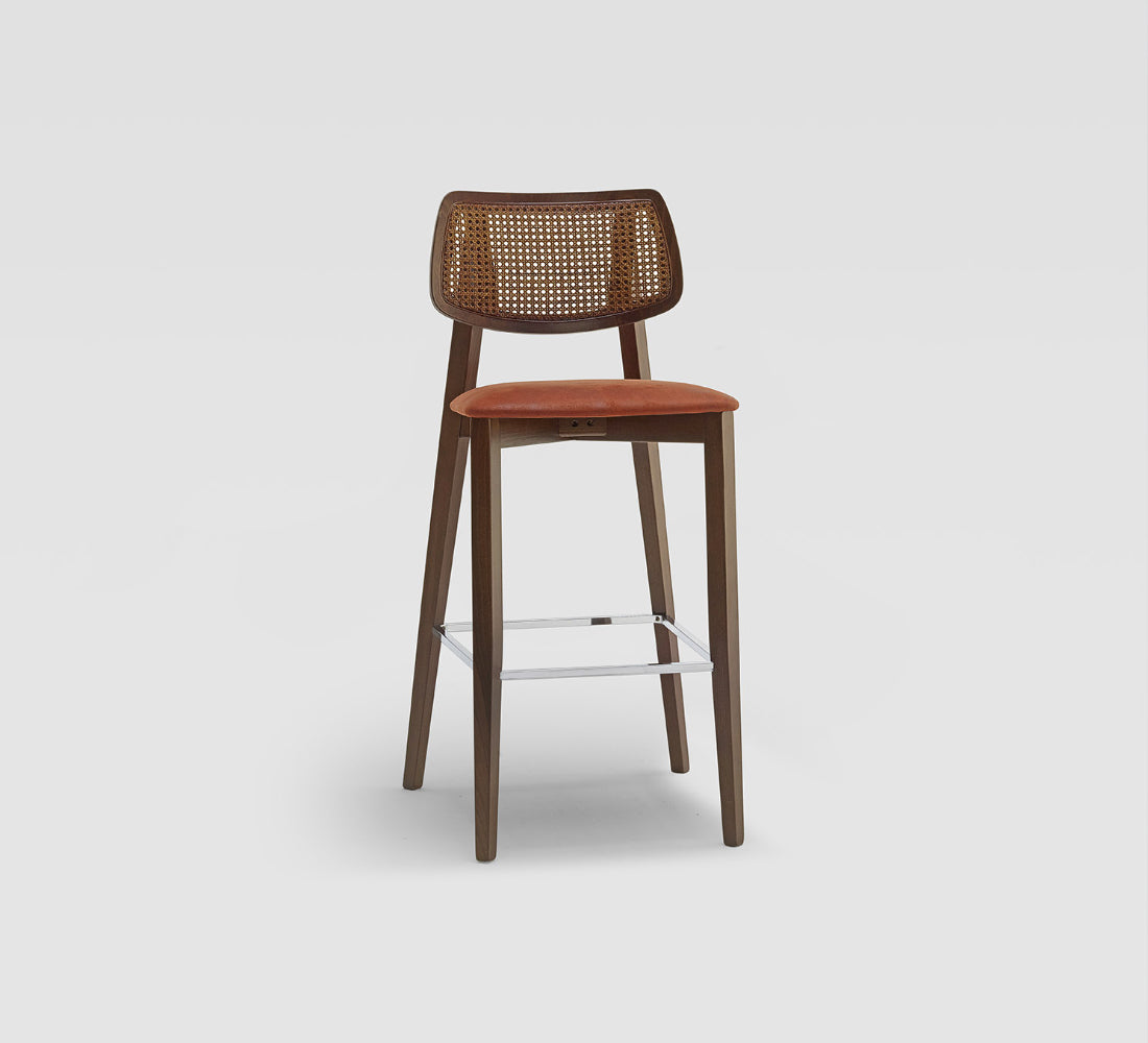 ALMA Stool by SF
