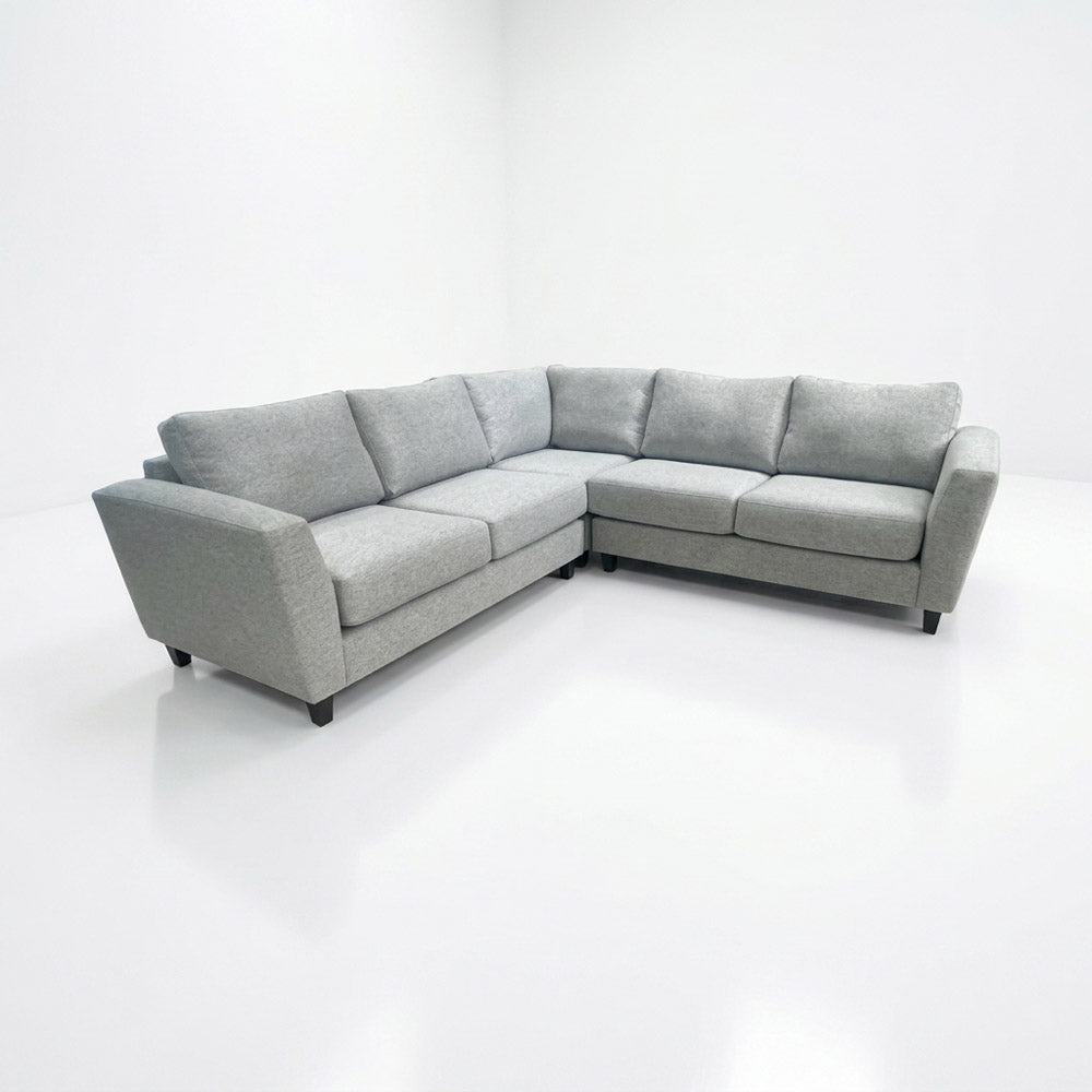 Erica Lounge