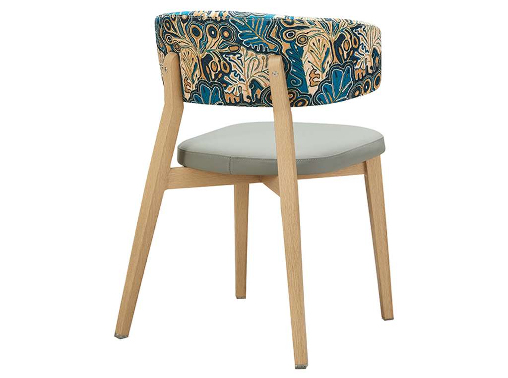 Phoenix Deluxe Chair